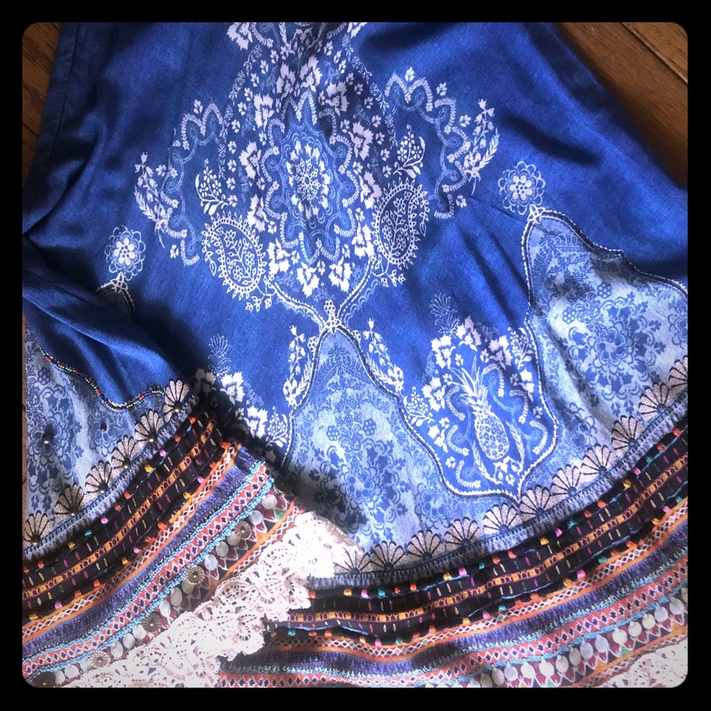 FARM Rio beautiful skirt!